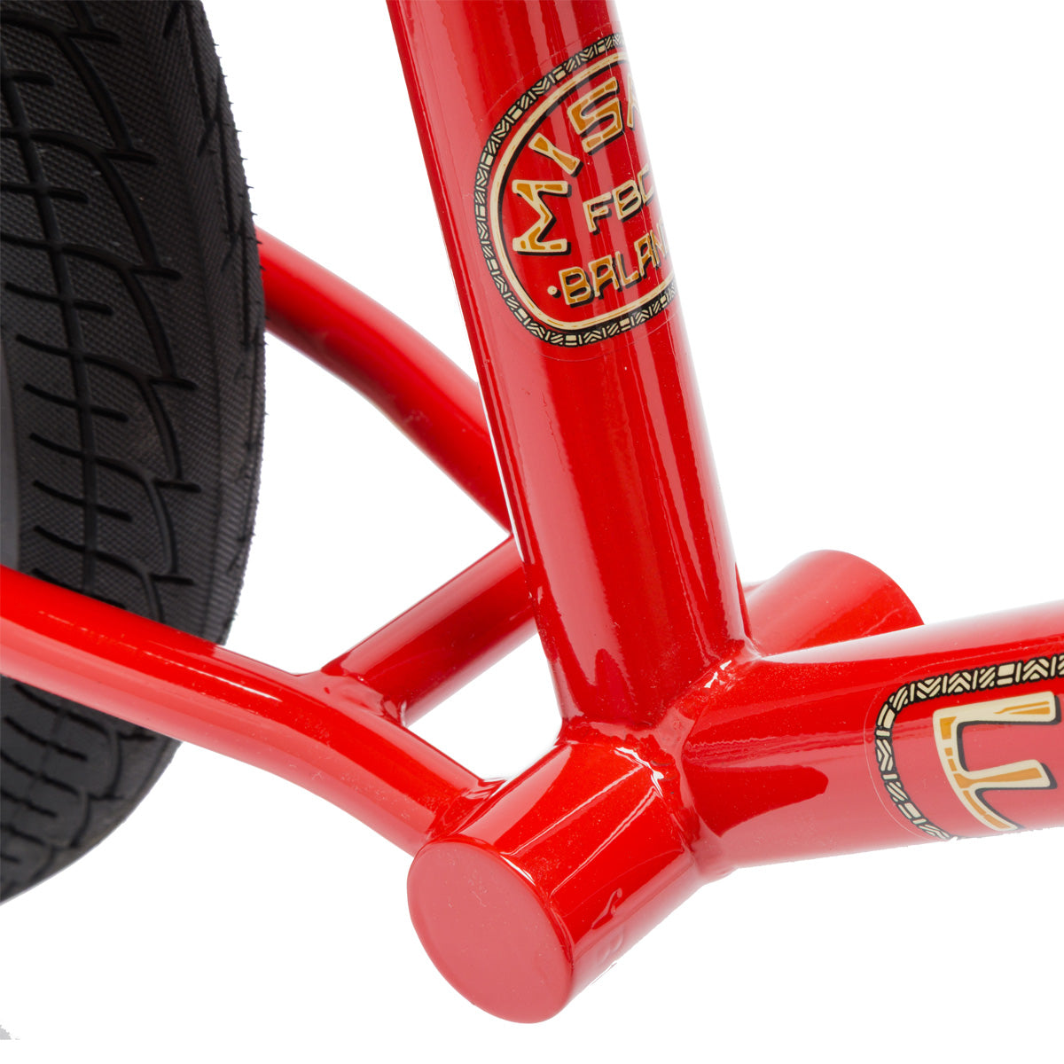FIT_26_MISFIT_BALANCE_TIKI_RED_DETIAL_BB