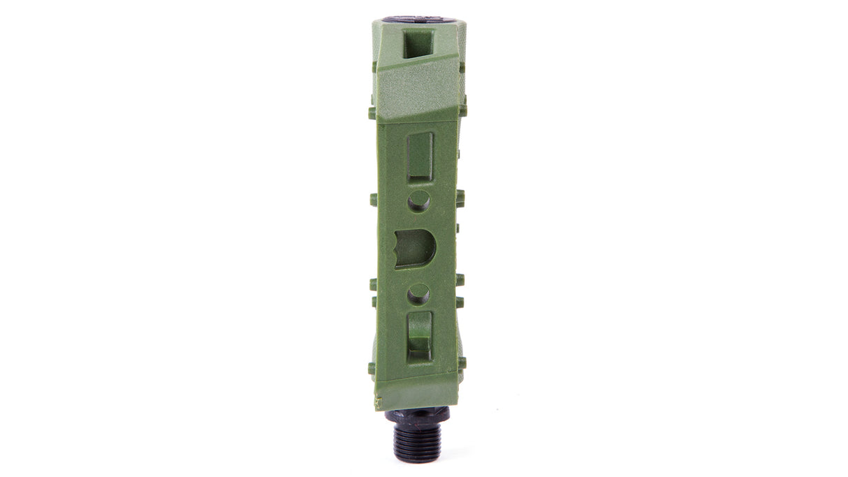 Color:Dark Green