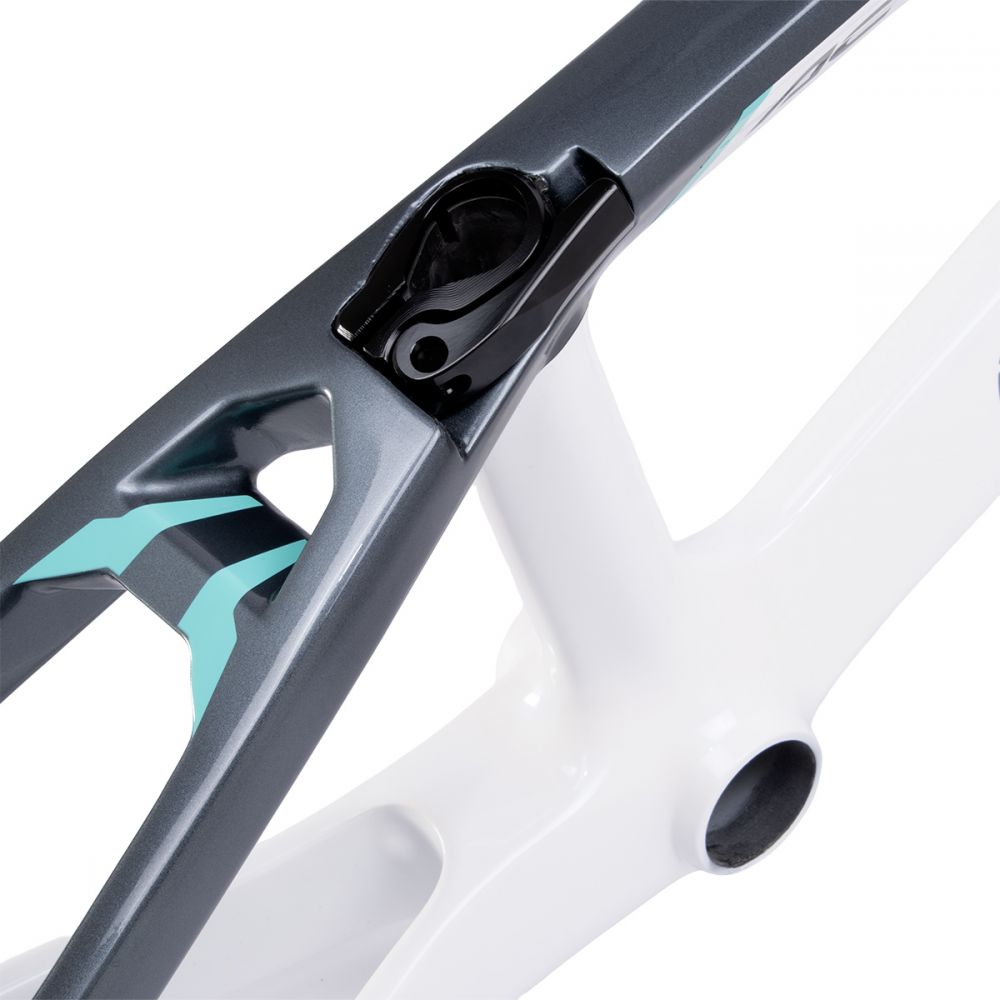 CHASE ACT2.0 WHITE / GREY / TEAL FRAME & FORK KIT