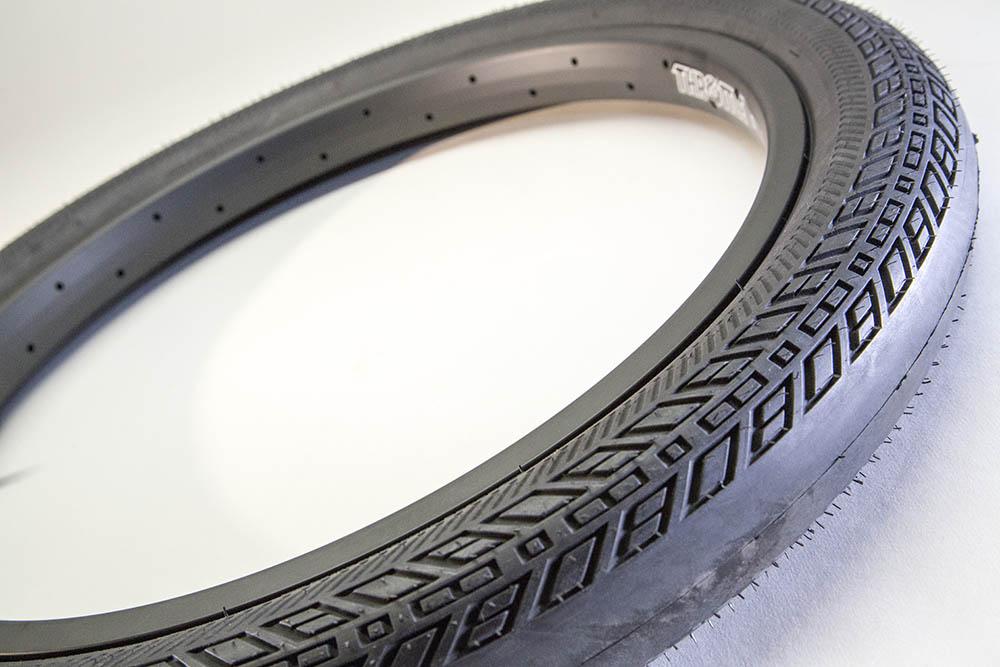 eastern bikes 20 inch squealer tires 100psi black 8