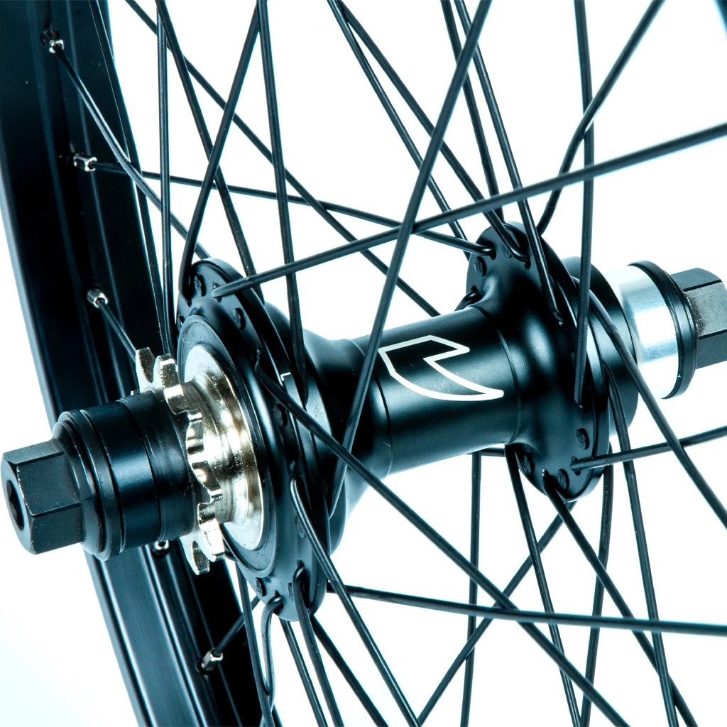 DYNAMICS LHD CASSETTE WHEEL - BLACK WITH SILVER SPOKE NIPPLES - Image 4