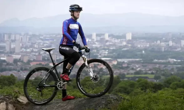 Mountain bike rider Rab Wardell dies aged 37, days after winning Scottish title
