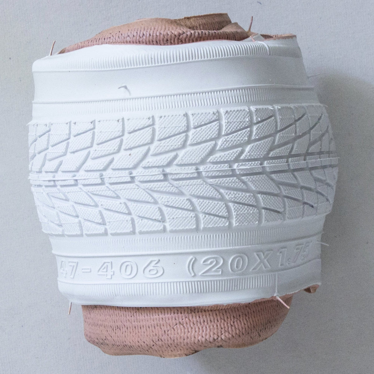 304 20 inch bike tire 1.75 inch wide white