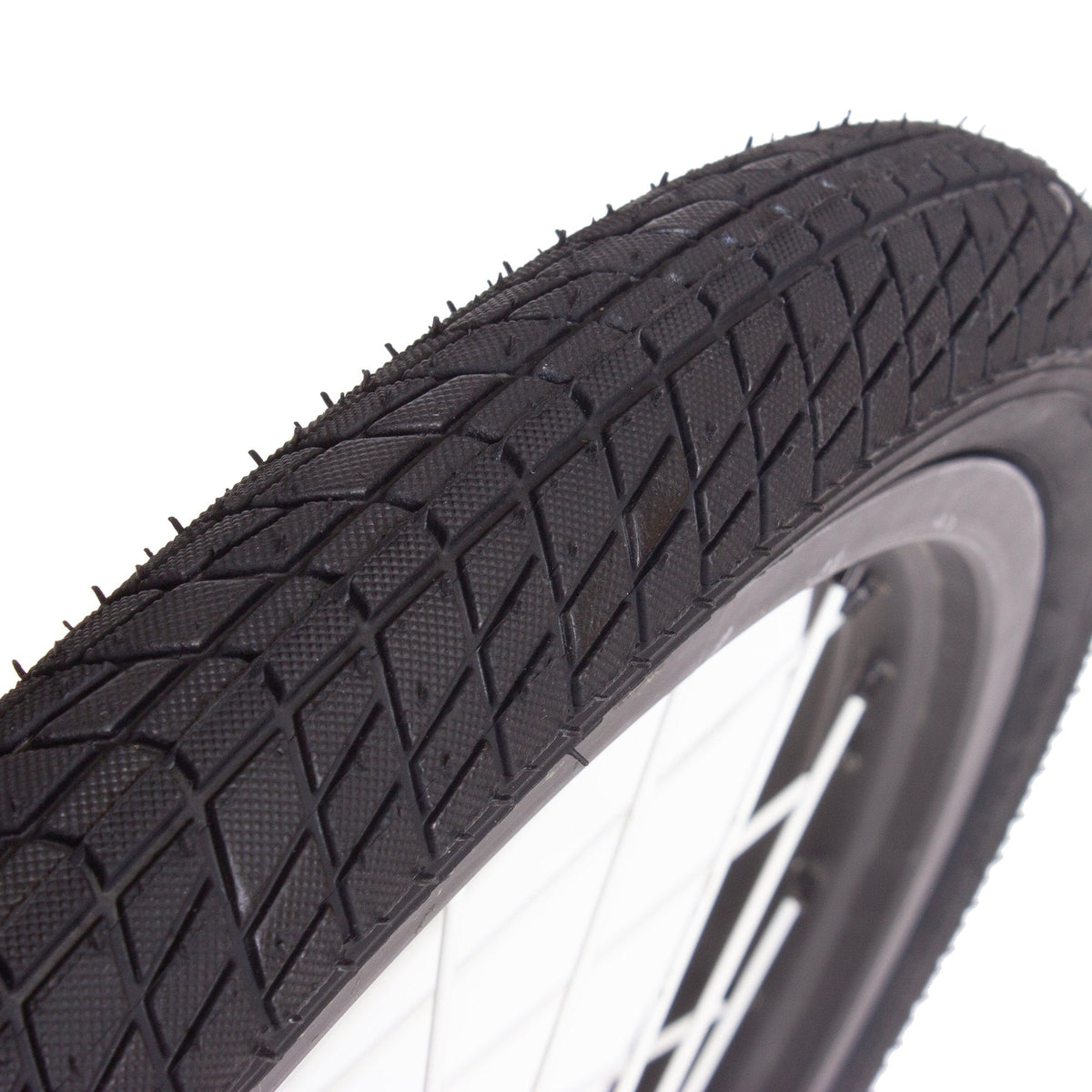E304 20” Tire