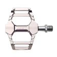 HT Components AR06 Cheetah Platform Pedals Body: Aluminum Spindle: Cr-Mo 9/16'' Grey Pair