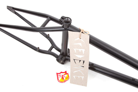 Color:Flat Black, Size:21.5"