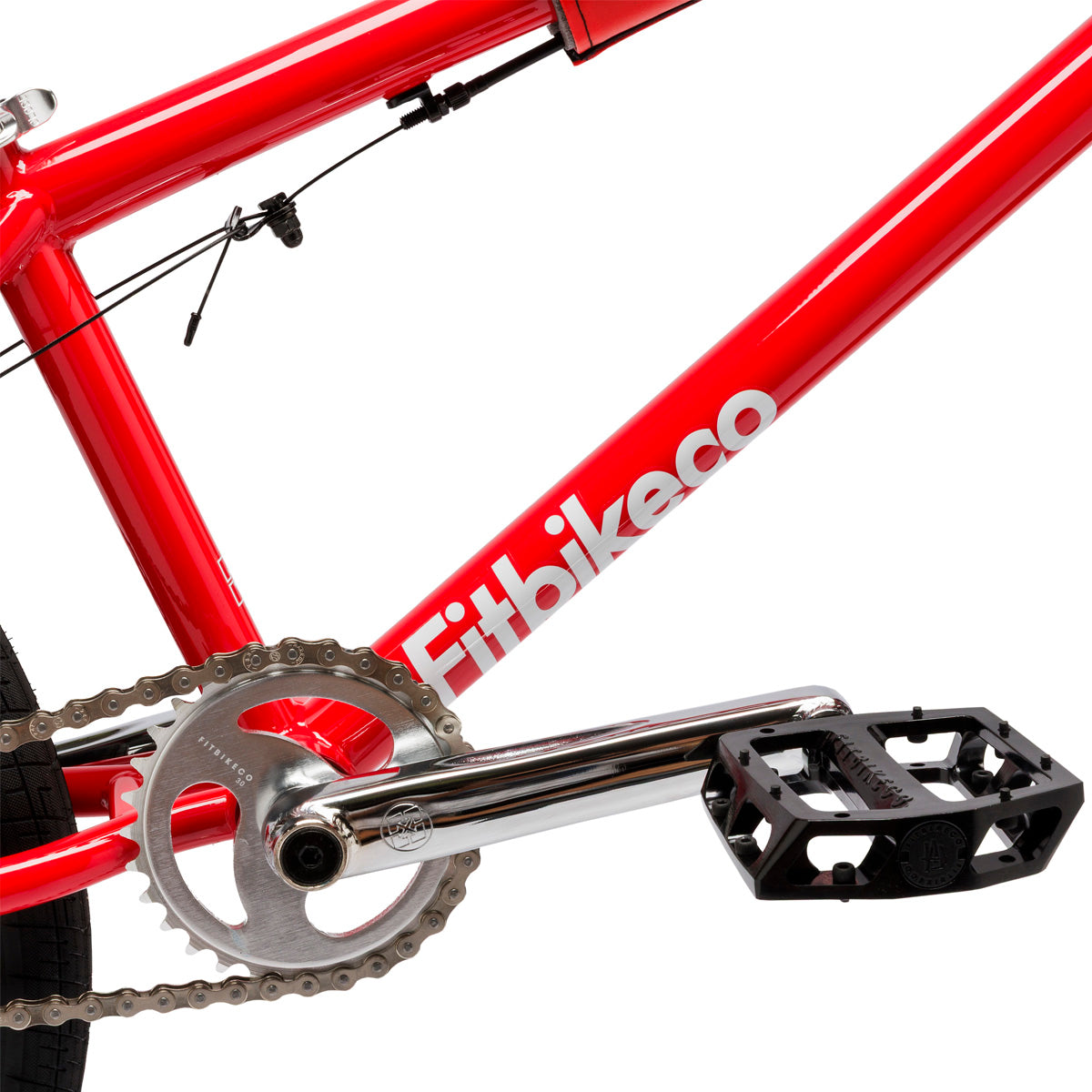 FIT_26_SERIES_22_GLOSS_RED_DETAIL_003