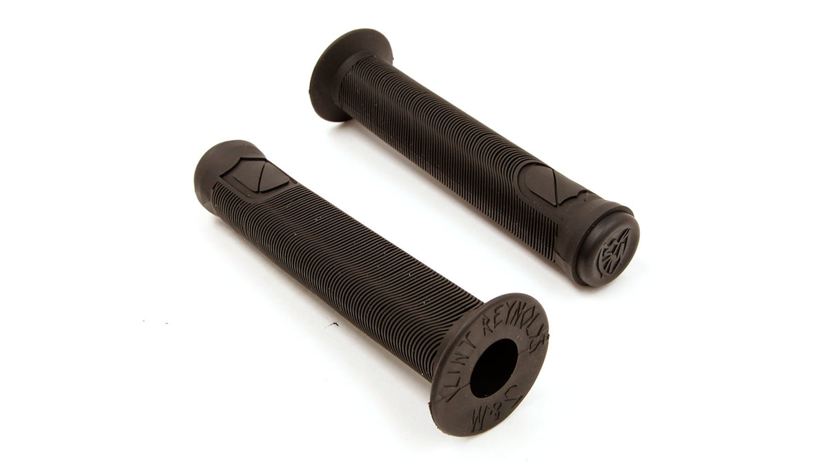 Color:Black