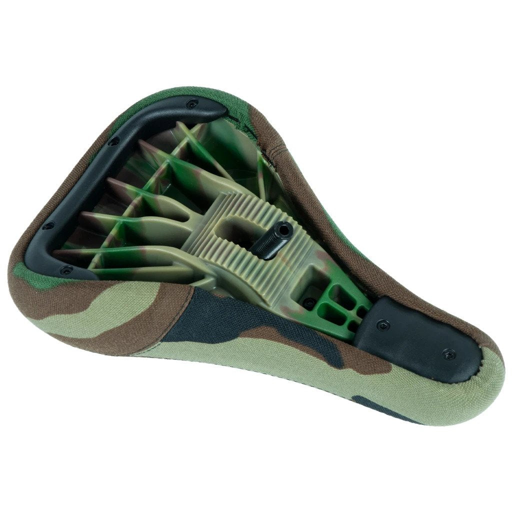 MID PIVOTAL LOGO SEAT - CAMO WITH RAISED BLACK EMBROIDERY CAMO BASE - Image 2