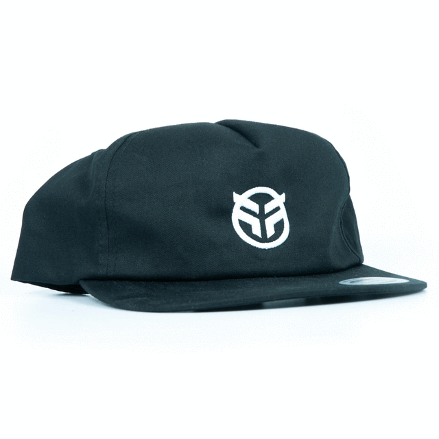 LOGO 5 PANEL SNAPBACK CAP - Image 1