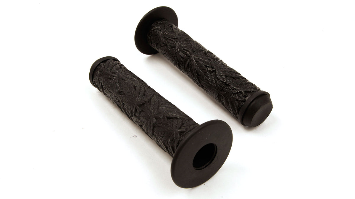 Color:Black