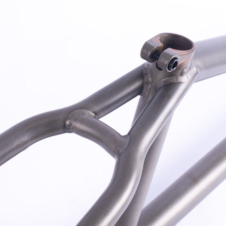 18" Hawk Frame / phosfate raw