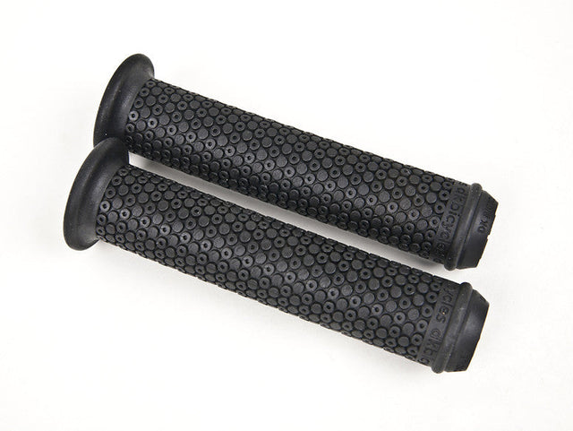 DK - Grips - 24pk Assorted